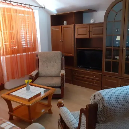 Appartamento Zdene - 300 M From Sea *
